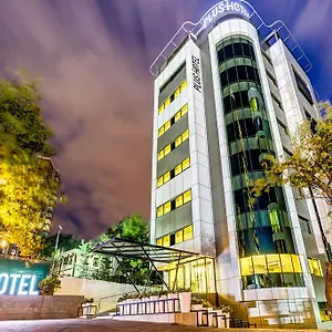 *** Otel Bostancı Ataşehir Türkiye